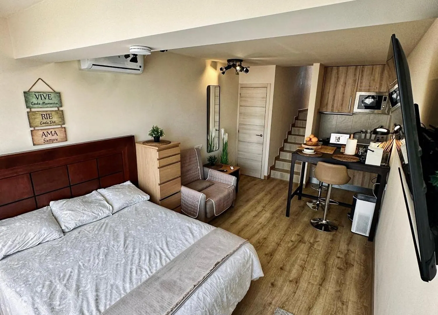 Apartment Lovely New Studio 77 Estepona